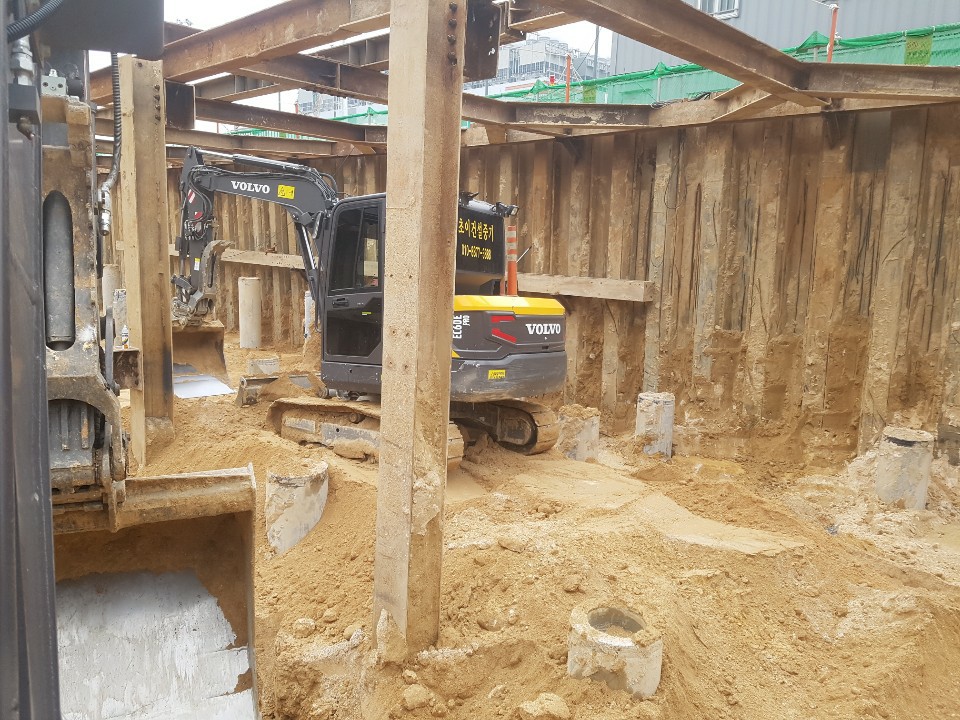 2049928719_Eks4LAWU_97832e85d015f9ce744c2da927ee48e8c42f2748.jpg 이미지크게보기